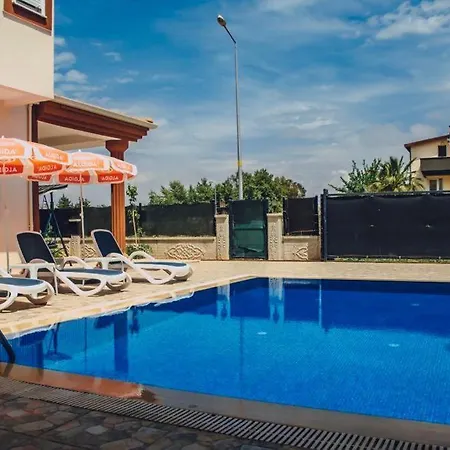 Vila Amin Villa *